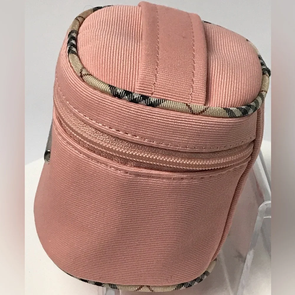 Burberry Mini Case/Pouch 😍👛